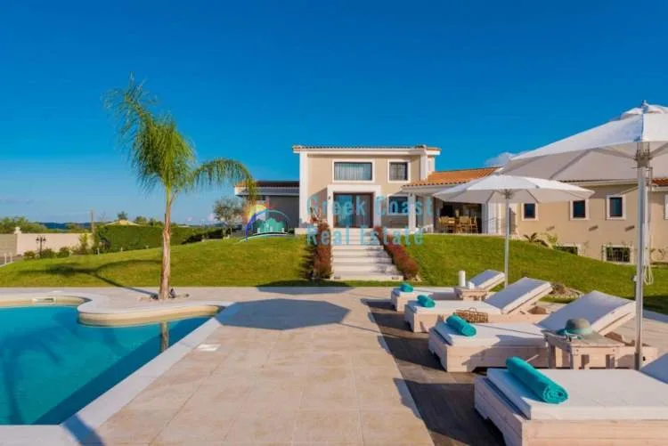 Detached house 465m²  - 4