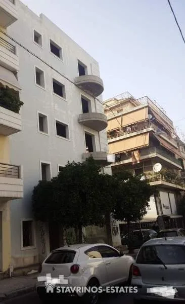 Αυτόνομο κτήριο κατοικιών 555τ.μ.  - 4