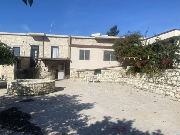 Άλλο.. 370τ.μ.  - 3
