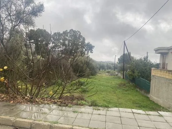 Land Parcel 1700m²  - 3