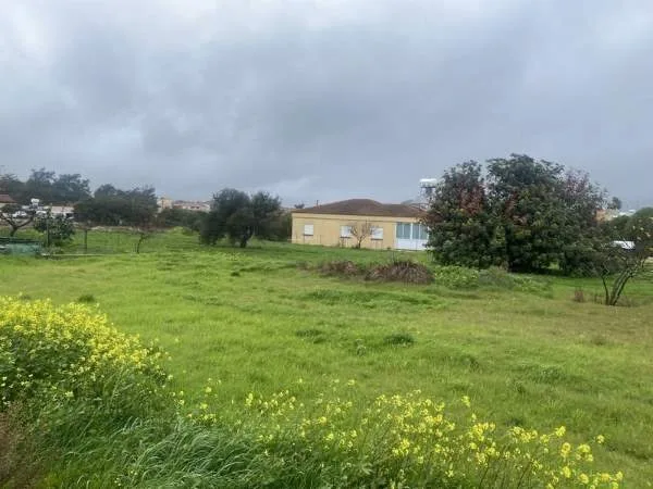 Land Parcel 1190m²  - 5