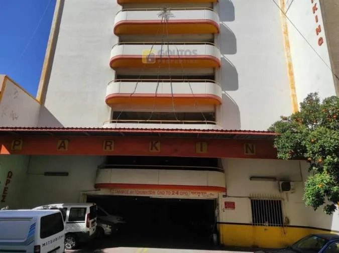 Κτίριο Parking 4200τ.μ.  - 3