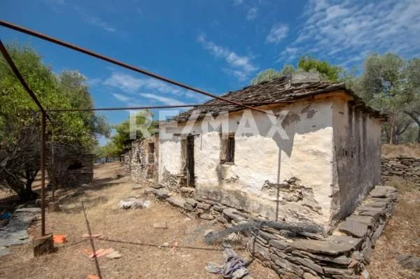 Land Parcel 13524m²  - 4