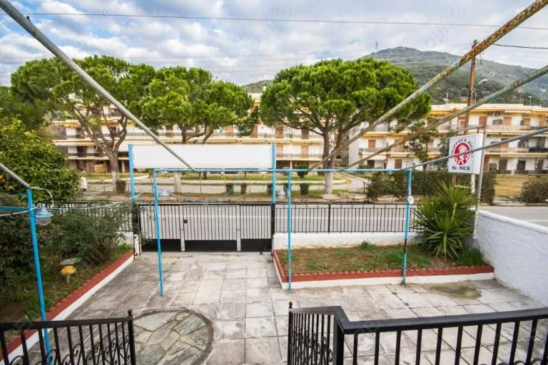Shop 64m²  - 5