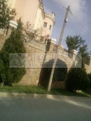 Detached house 900m²  - 2