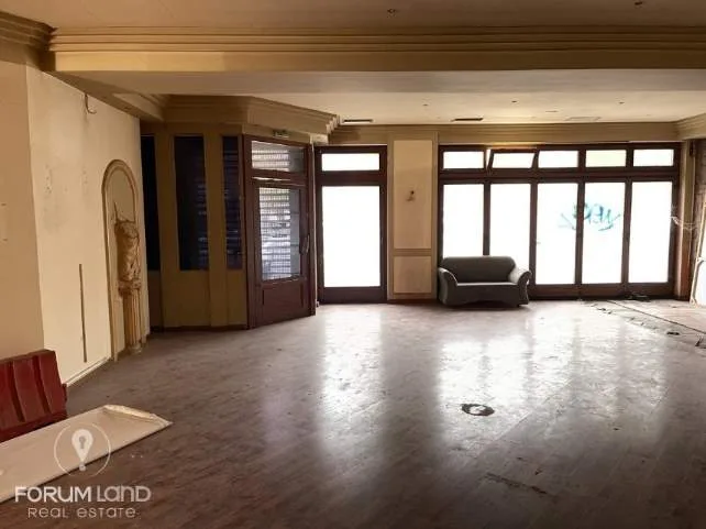 Shop 200m²  - 2