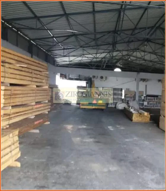 Warehouse 2700m²  - 3