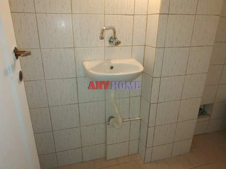 Shop 90m²  - 4