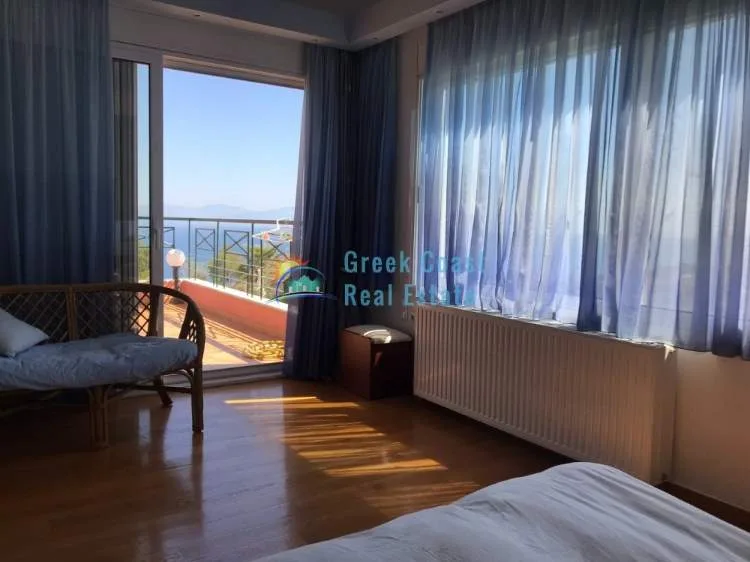 Μονοκατοικία 340τ.μ.  - 4