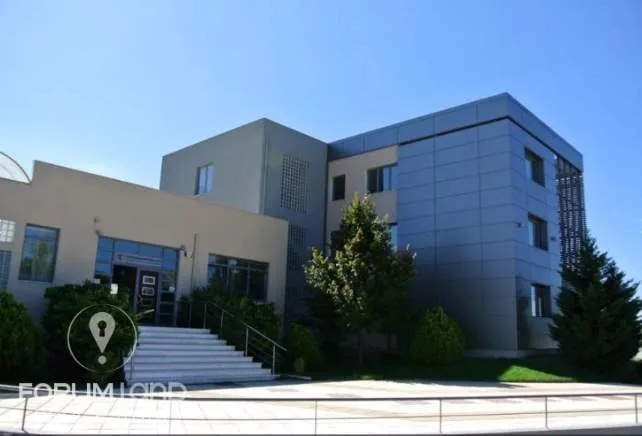 Standalone office building 2300m²  - 4