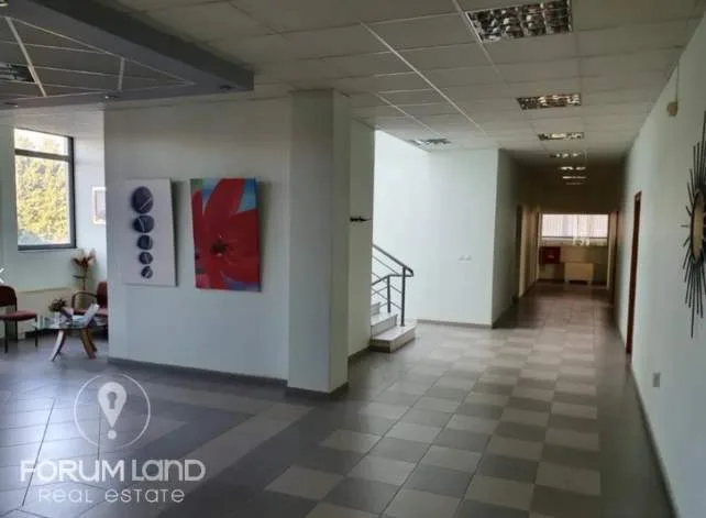 Standalone office building 2300m²  - 5