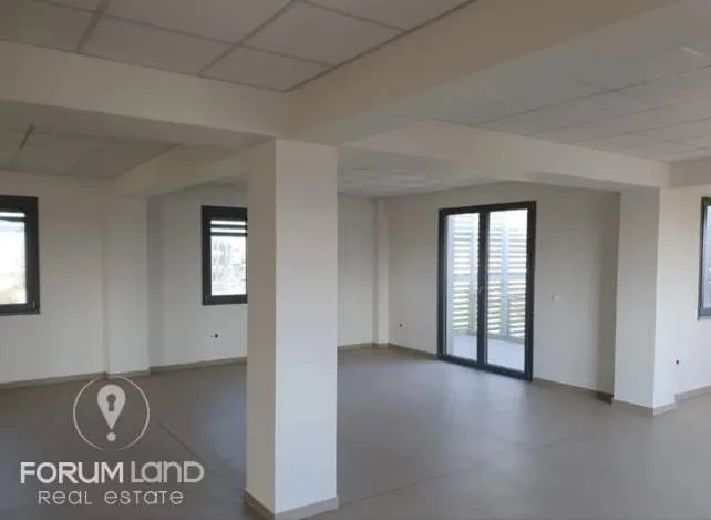 Standalone office building 2300m²  - 2