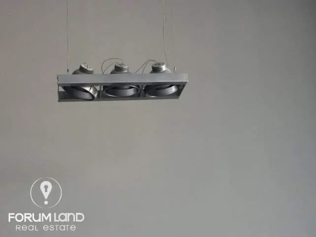 Shop 390m²  - 4