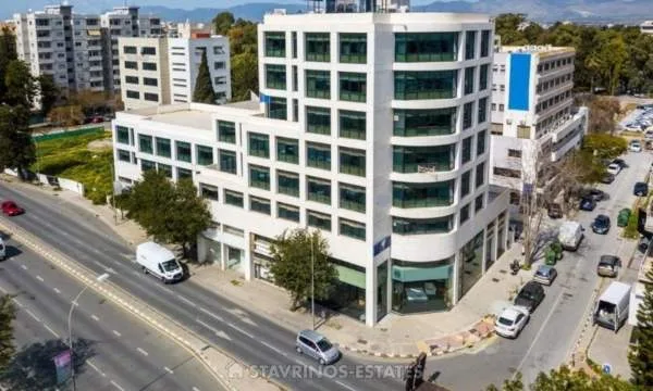 Αυτόνομο κτήριο γραφείων 2130τ.μ.  - 5