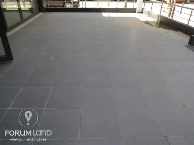 Shop 150m²  - 5