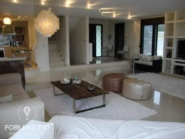 Detached house 270m²  - 4
