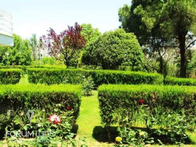 Standalone residential building 900m²  - 2