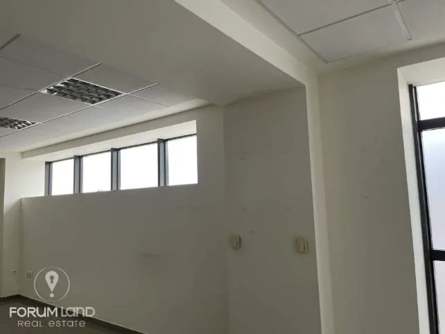 Office 135m²  - 3
