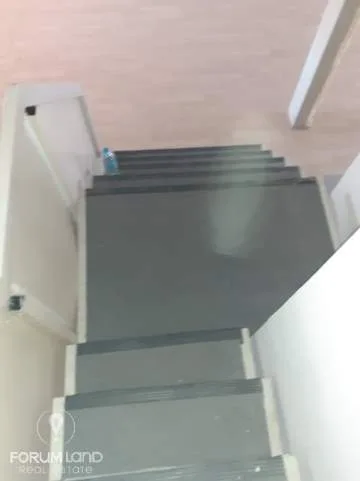 Shop 80m²  - 5