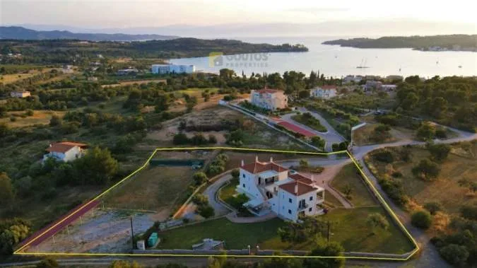 Ξενοδοχείο 580τ.μ.  - 2