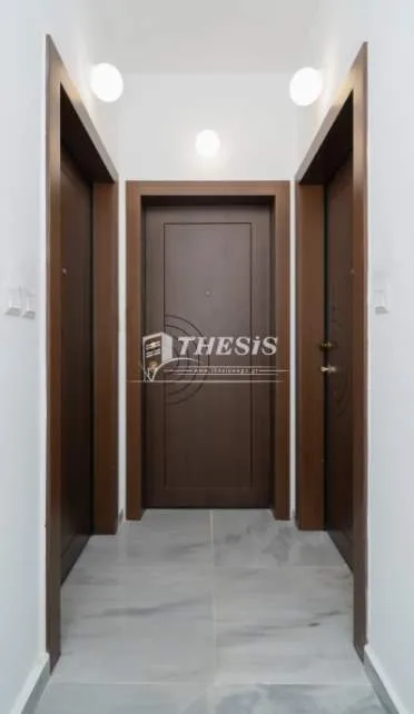 Standalone residential building 263m²  - 4