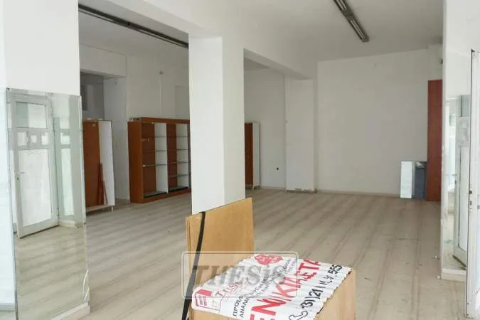 Shop 80m²  - 3