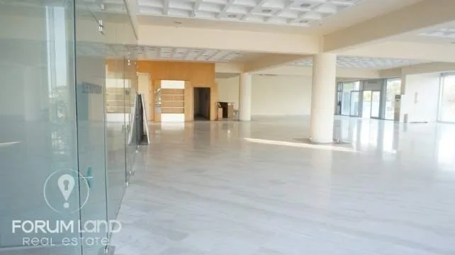 Shop 700m²  - 2