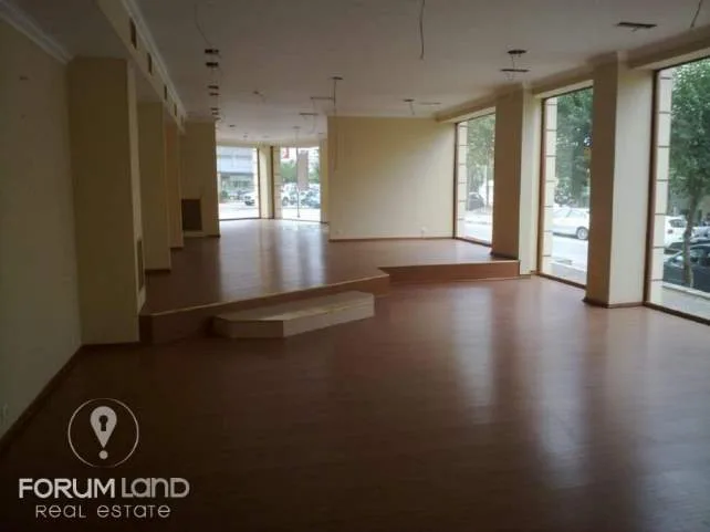 Shop 400m²  - 2