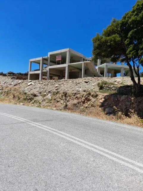 Αυτόνομο κτήριο γραφείων 450τ.μ.  - 4