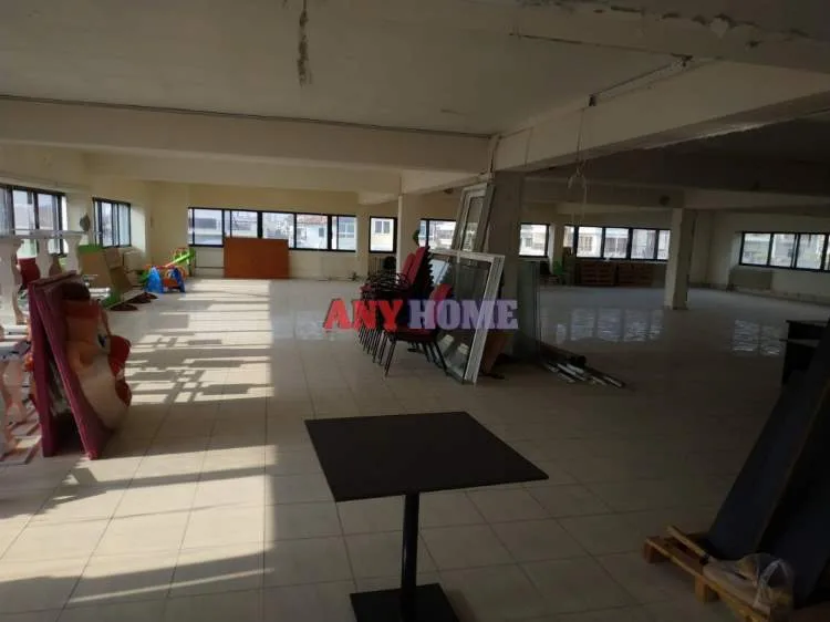 Standalone office building 1600m²  - 3