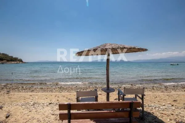 Μεζονέτα 216τ.μ.  - 3