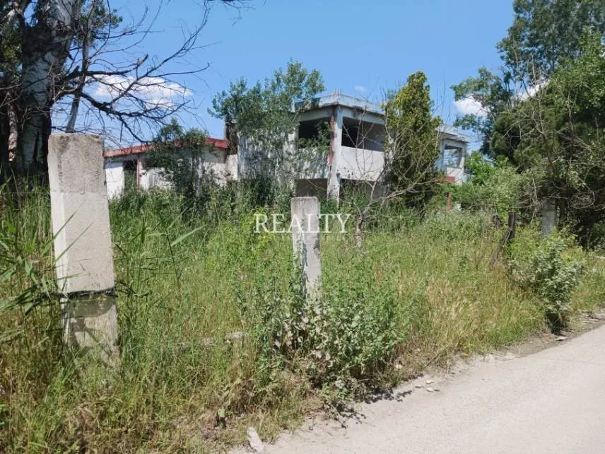Standalone office building 1500m²  - 3