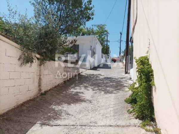 Μονοκατοικία 51τ.μ.  - 3