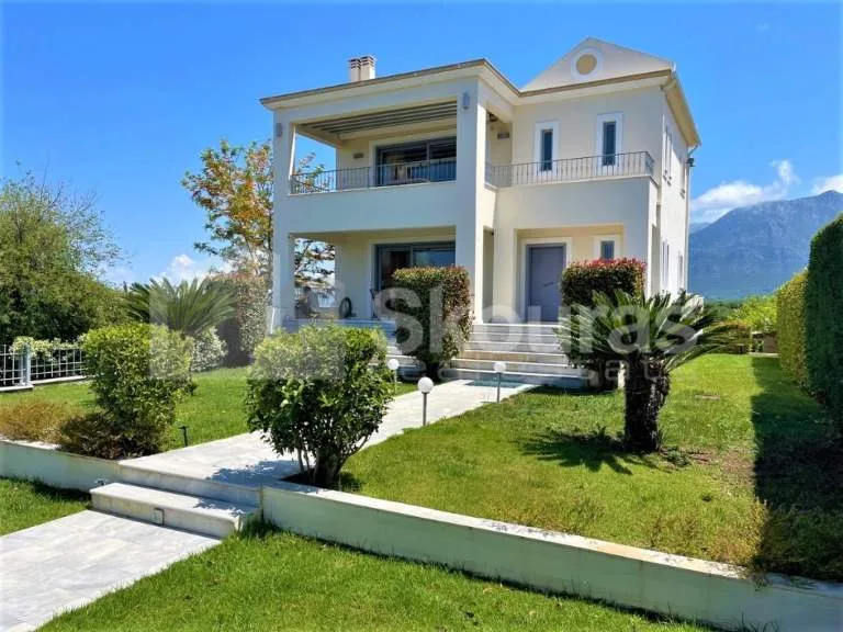 Detached house 350m²  - 4