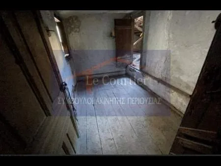 Standalone residential building 260m²  - 3