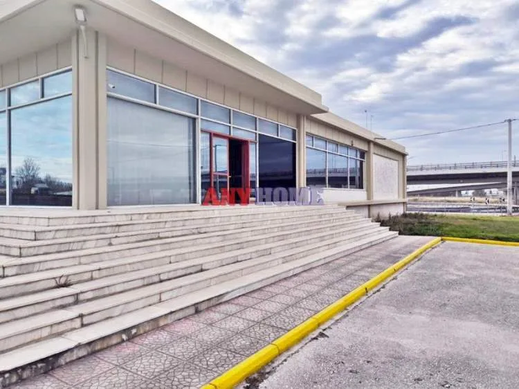 Shop 600m²  - 2