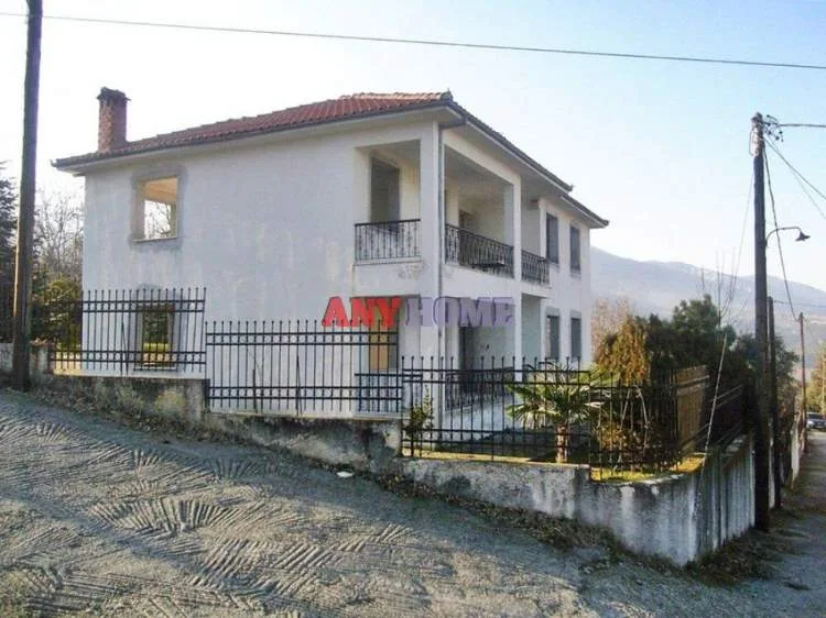 Μονοκατοικία 400τ.μ.  - 3