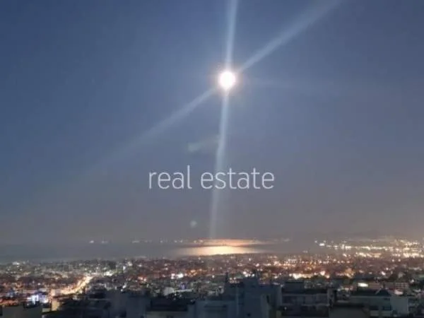 Διαμέρισμα 218τ.μ.  - 2