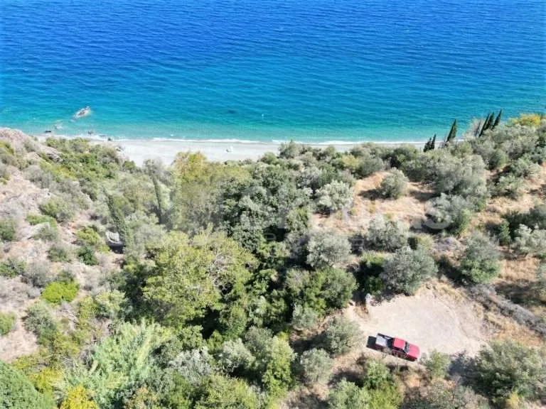 Land Parcel 4500m²  - 3