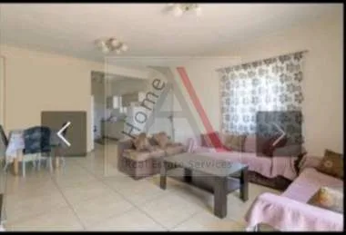 Standalone residential building 195m²  - 5