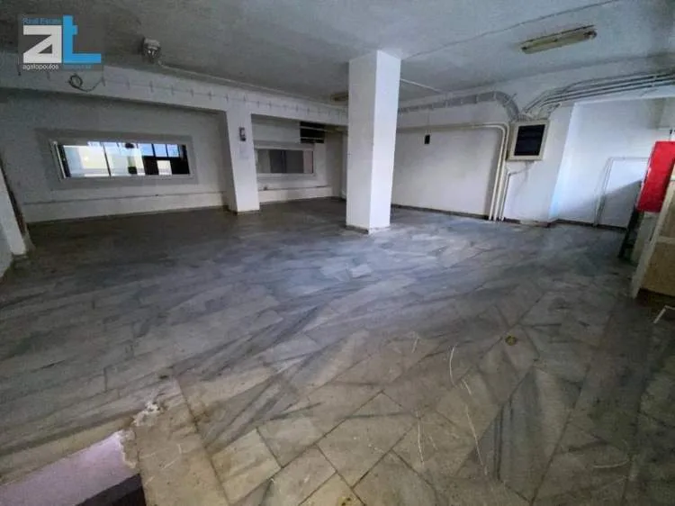 Shop 150m²  - 4