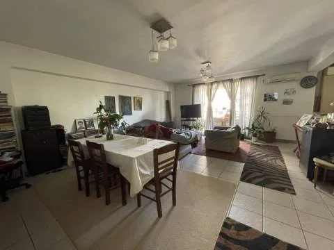 Standalone residential building 340m²  - 5