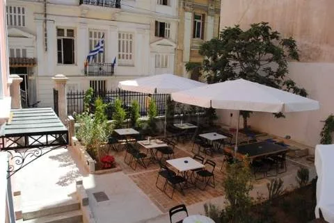 Αυτόνομο κτήριο γραφείων 850τ.μ.  - 2