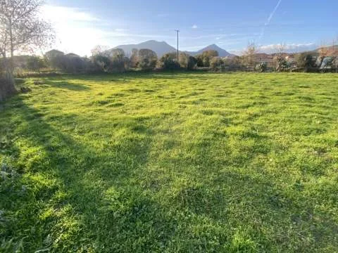 Plot 3650m²  - 2