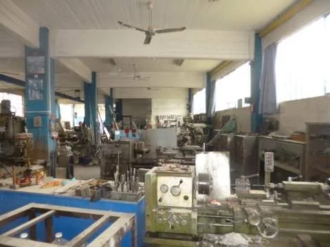Βιοτεχνικοί / Βιομηχανικοί χώροι 700τ.μ.  - 2