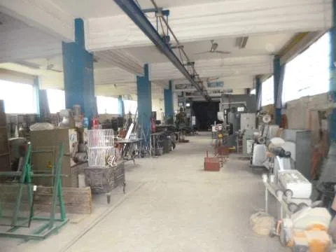 Βιοτεχνικοί / Βιομηχανικοί χώροι 700τ.μ.  - 4