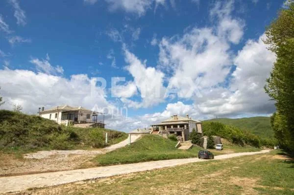 Detached house 249m²  - 3