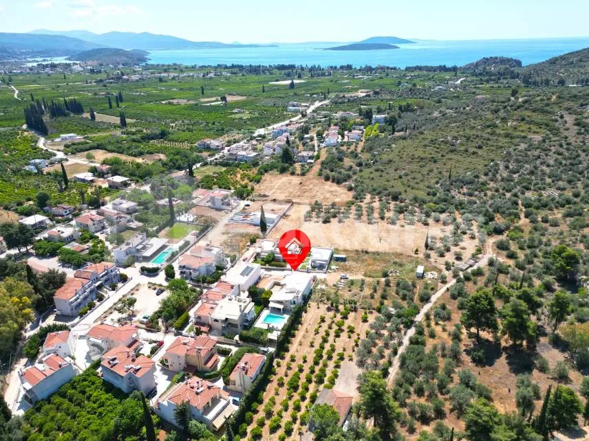 Μεζονέτα 180τ.μ.  - 2