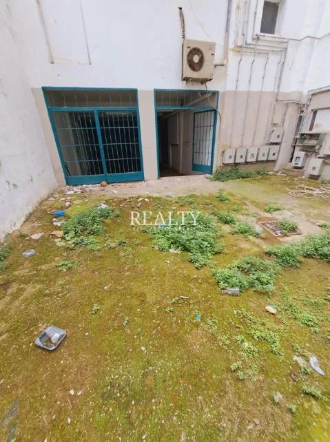 Shop 80m²  - 4