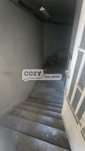 Αποθήκη 200τ.μ.  - 4